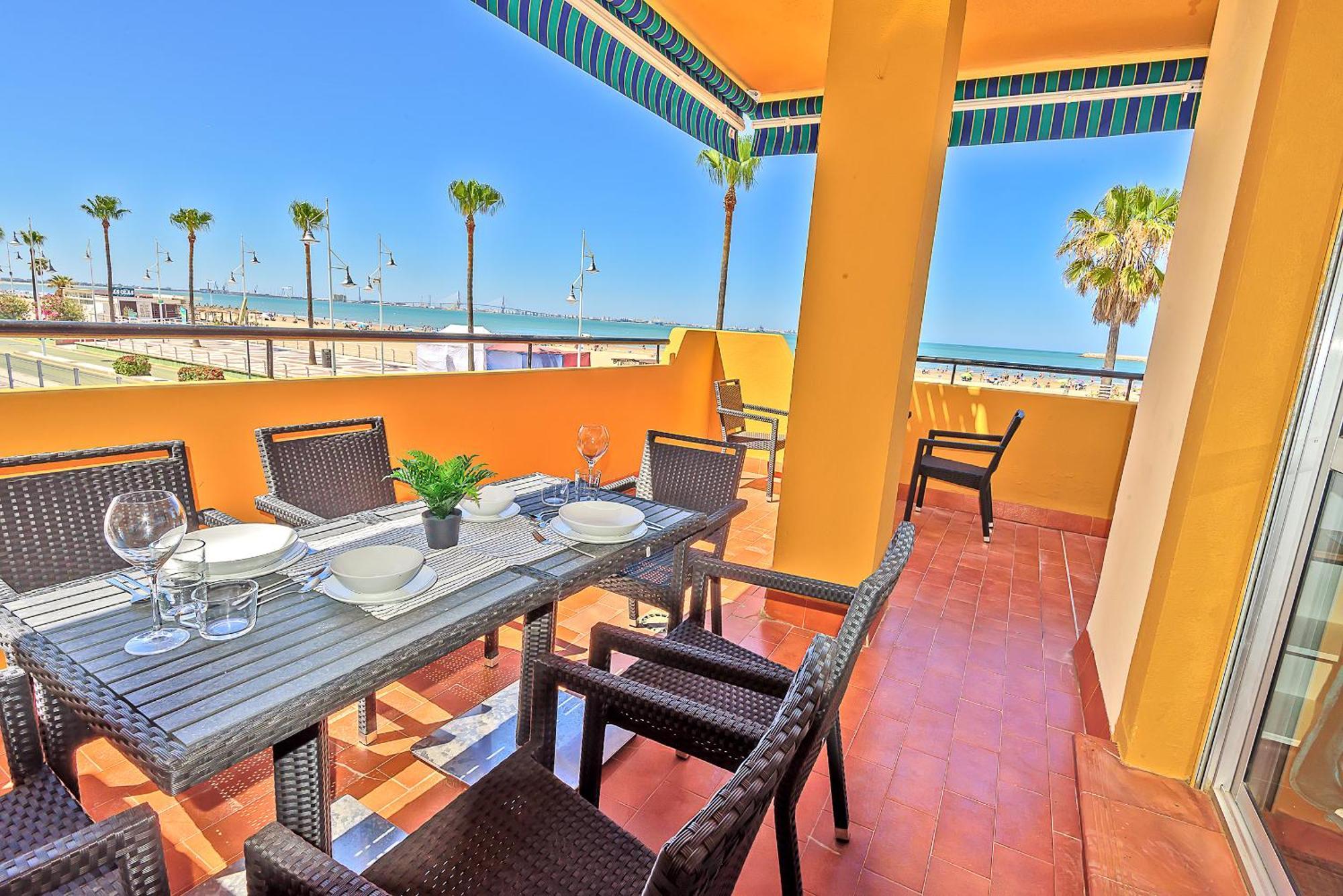 Beachfront Duplex 1ª Linea & Terraces Oceanfront El Puerto de Santa María Kültér fotó