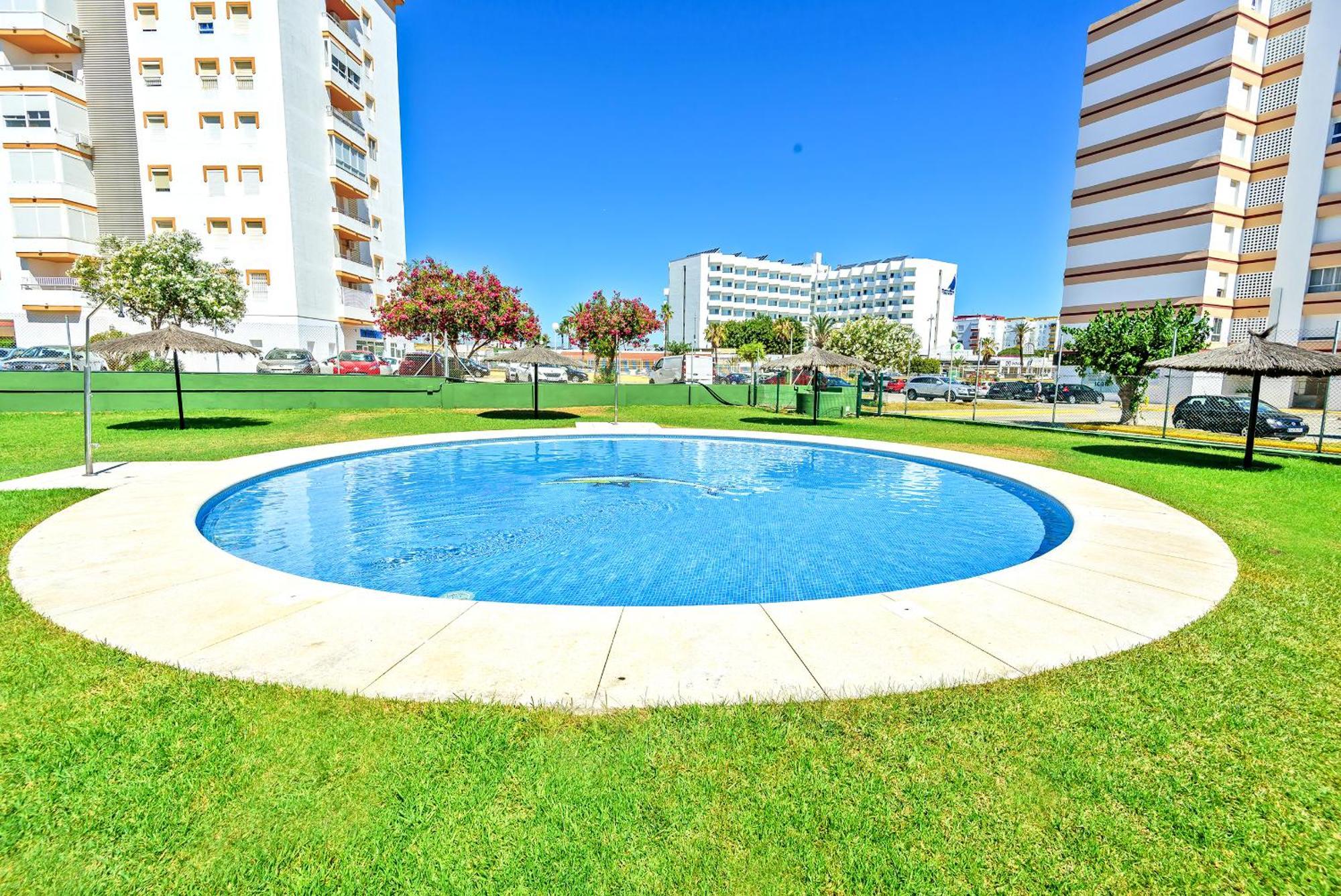 Beachfront Duplex 1ª Linea & Terraces Oceanfront El Puerto de Santa María Kültér fotó