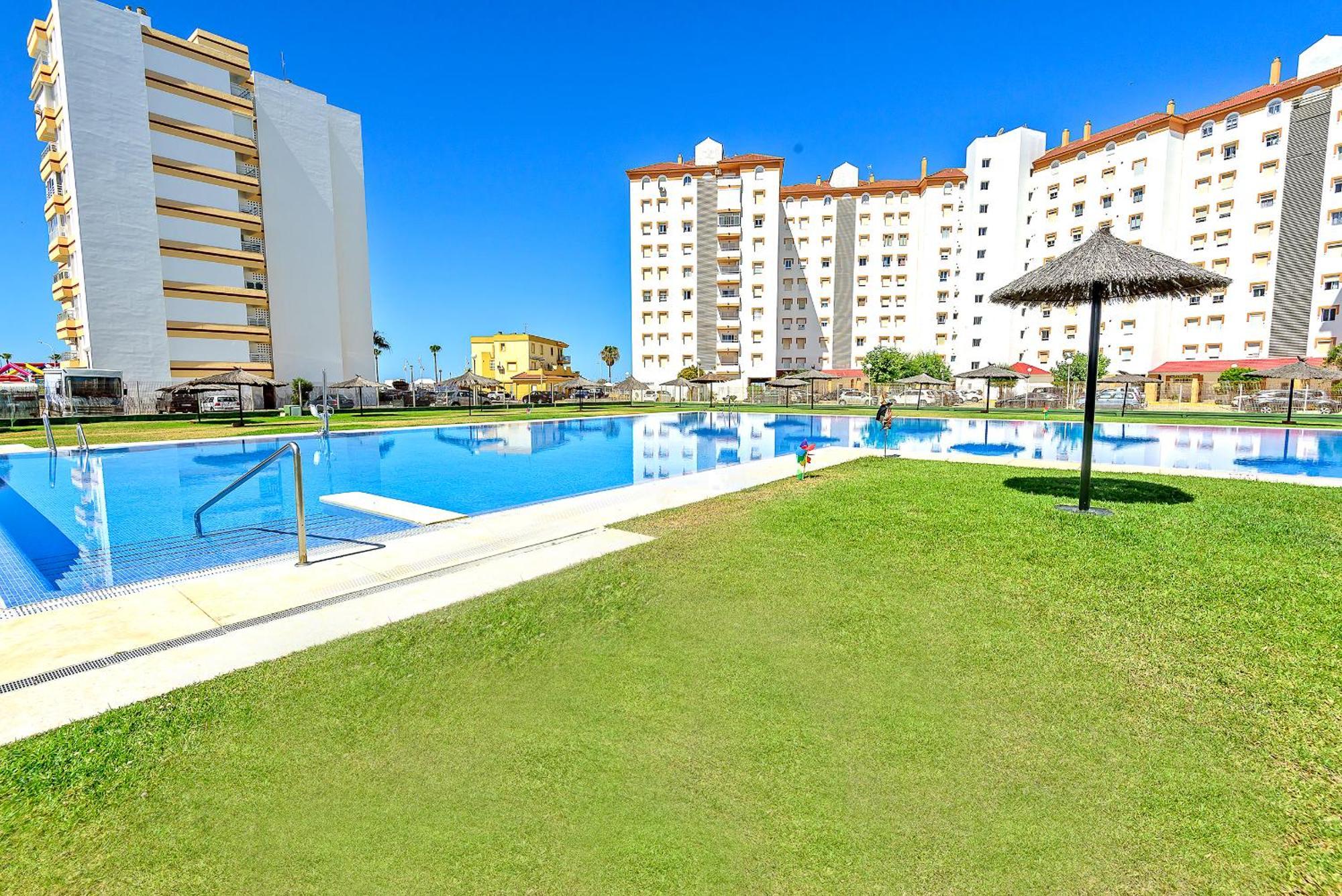 Beachfront Duplex 1ª Linea & Terraces Oceanfront El Puerto de Santa María Kültér fotó